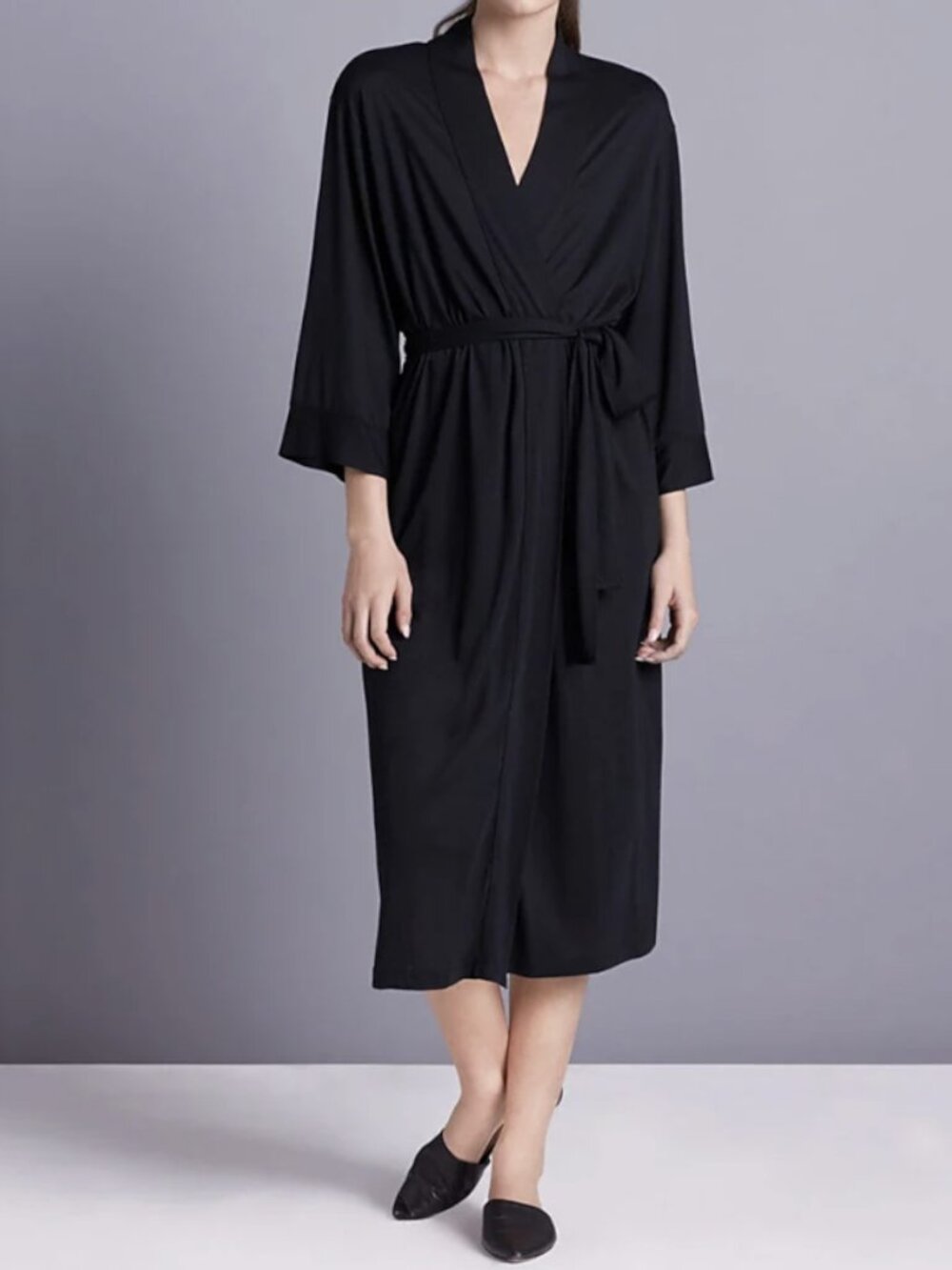 NWT Natori Congo Robe in Black